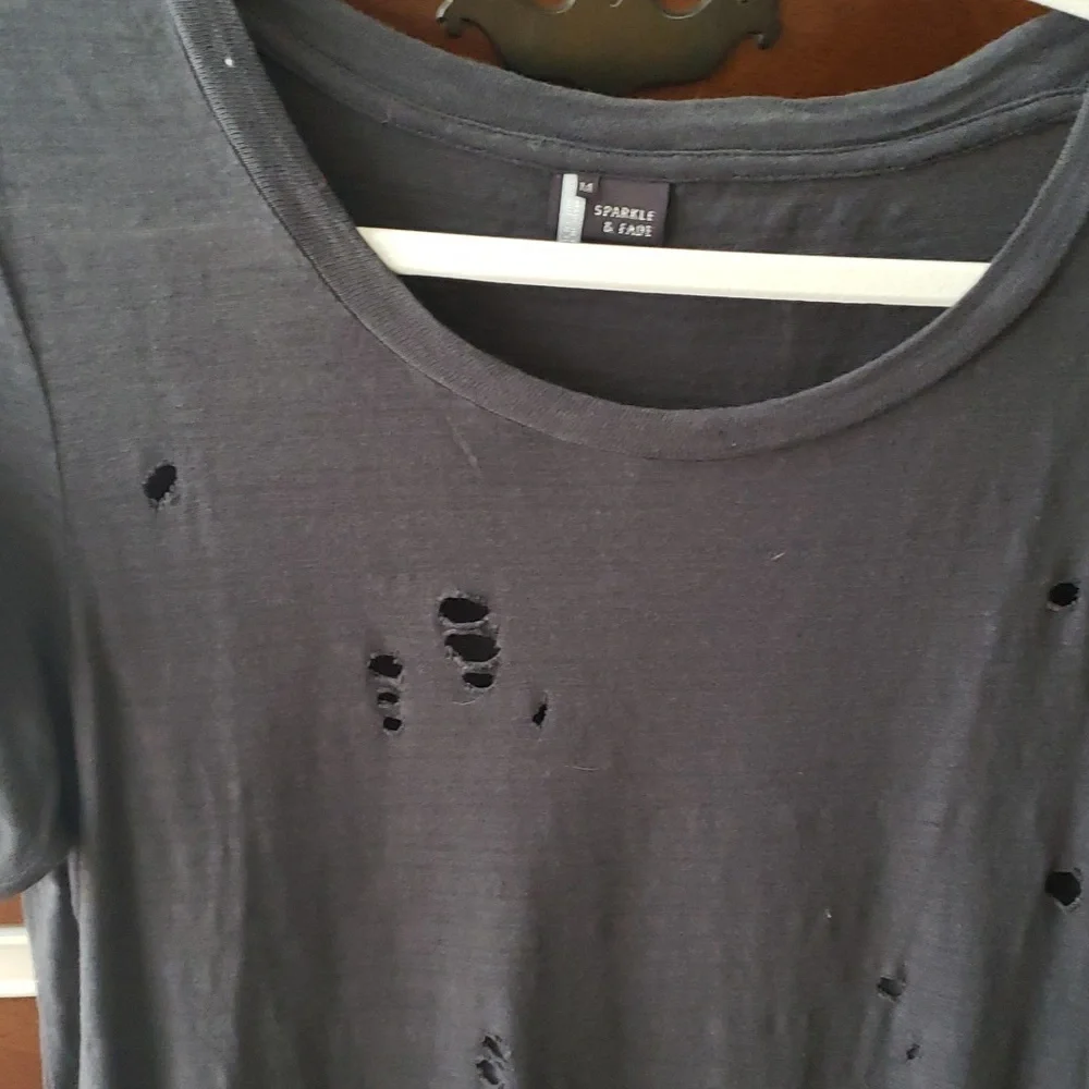 Sparkle and Fade T Shirt - Picture 2 of 3